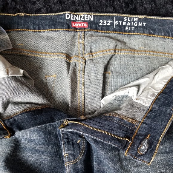Levi's Slim Straight Denizen Jeans - Picture 3 of 6